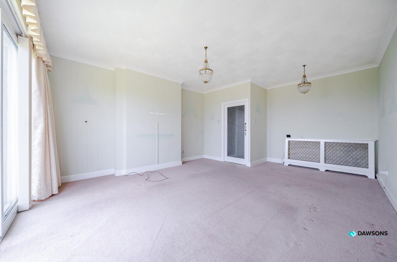 Huntington Close, West Cross, Swansea, SA3 5AL